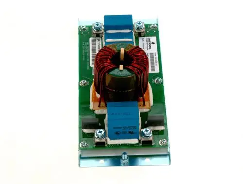 Schaltplatine mit Transformator und Relais, verwendet in elektrotechnischen Anwendungen. Produkt von Bosch zum Entstören von Störsignalen.